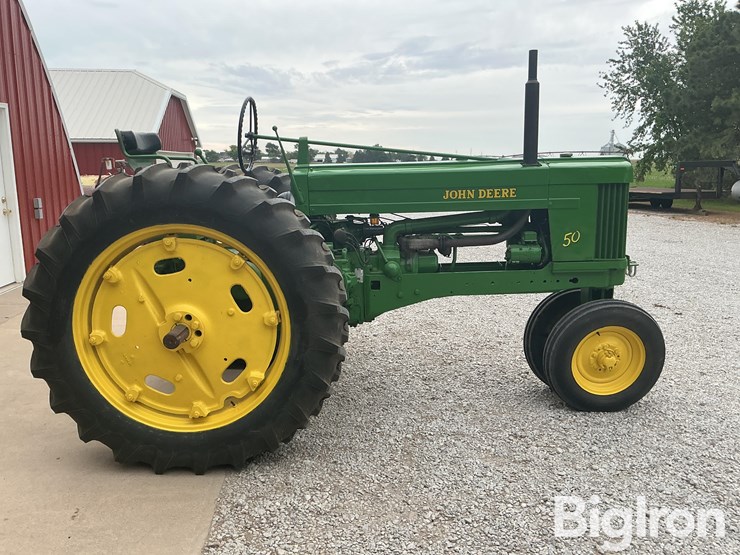 1953-john-deere-50-image-4