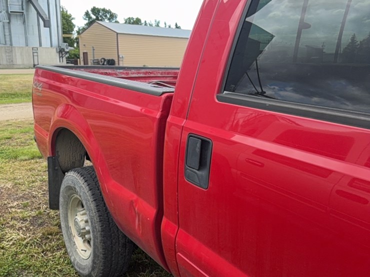 2001-ford-f350-image-14