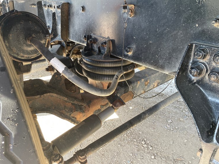 2019-kenworth-t880-image-31