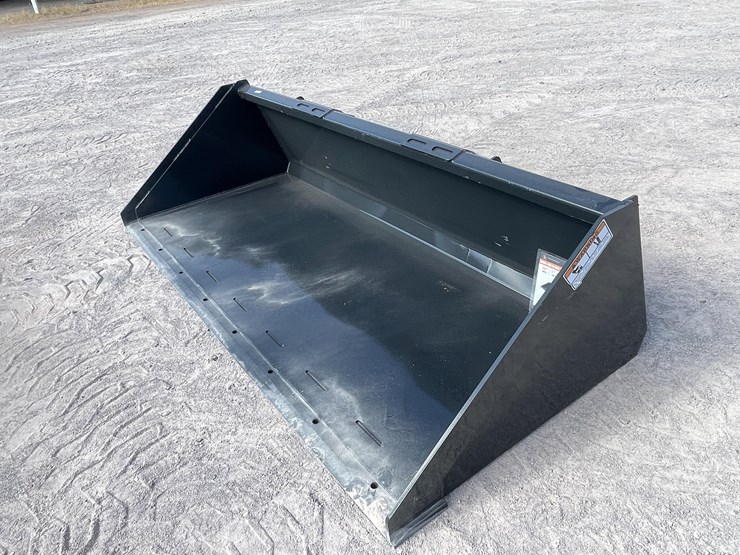 #2774-•-unused-2026-wolverine-skid-steer-track-duty-bucket-attachments-image-11