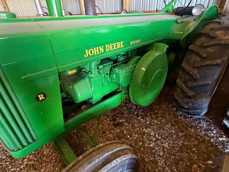 john-deere-r-image-9