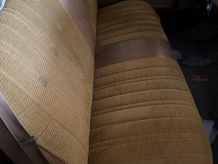 1979-￼chevy-5.7-diesel-half-ton-pickup,-2-wheel-drive,-needs-transmission-work,-shedded,-nice-shape-image-19