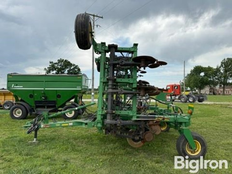 john-deere-2510h-image-8