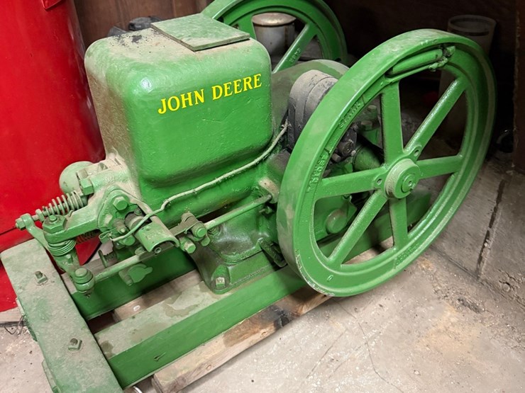 john-deere-stationary-engine,-excellent-condition-image-1