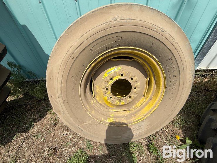 firestone-9.5-20-tires-&-rims-image-2