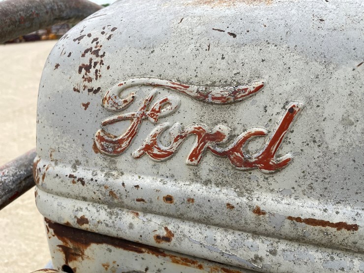 ford-8n-image-9