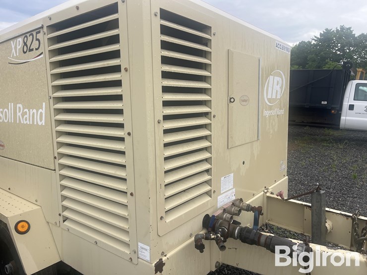 2007-ingersoll-rand-xp825-image-14