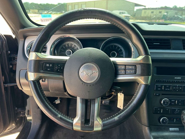 2013-ford-mustang-2-door-coupe-(245,154-miles)-image-12