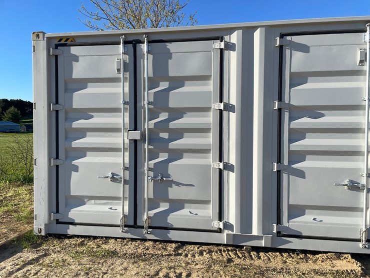 #1000-•-40'-high-cube-multi-door-single-use-shipping-container-image-7