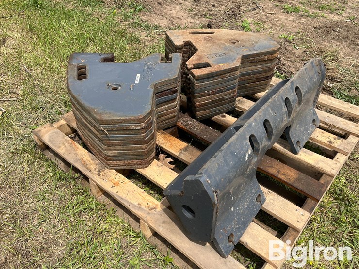 new-holland-tv140-suitcase-weights-image-7