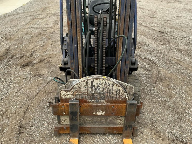 2000-komatsu-fg25st-12-image-11