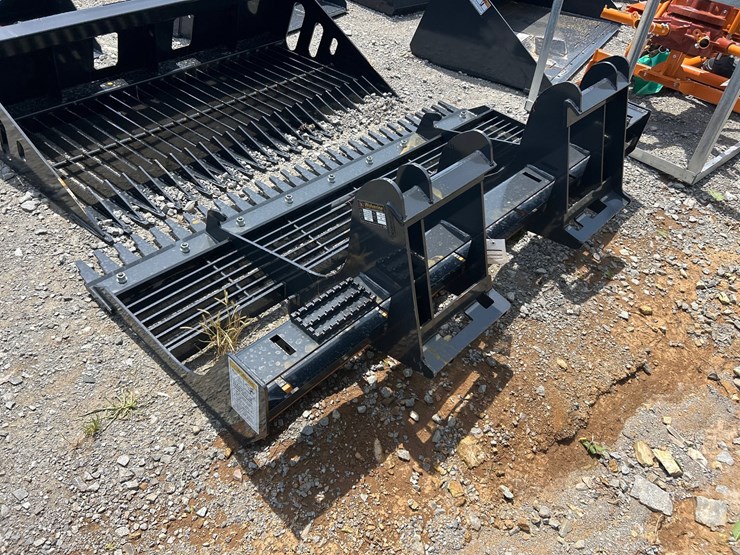 #111-•-78”-skid-steer-land-leveler-image-2