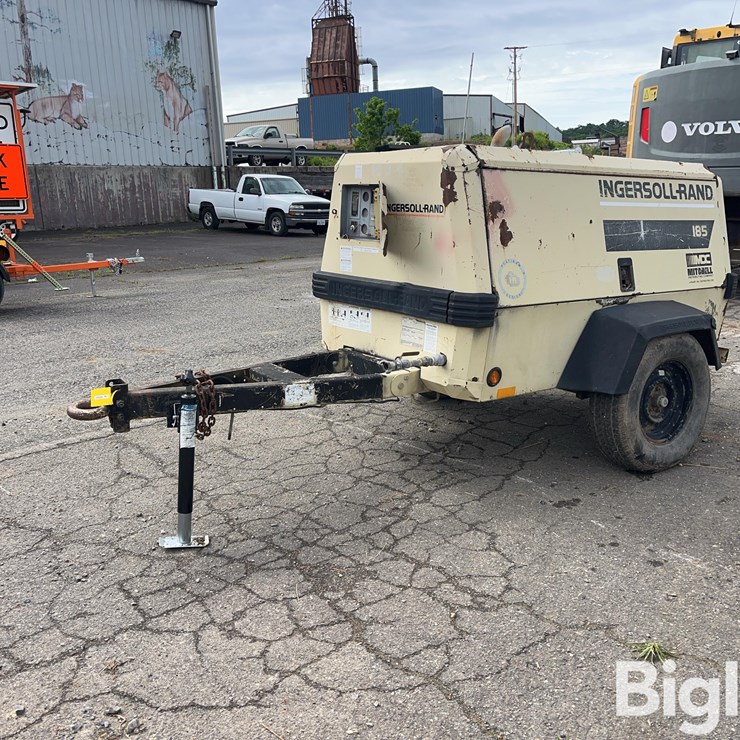 2000 INGERSOLL-RAND P185WIR