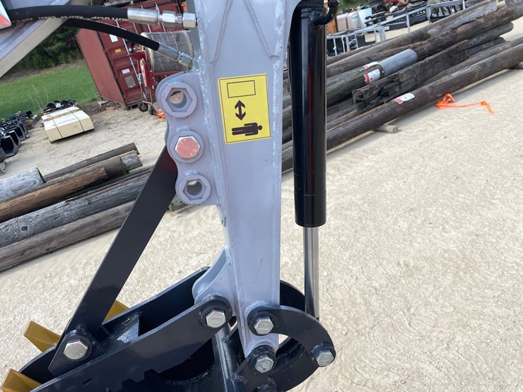 #1104-•-new-ats--d12d-mini-excavator-image-19