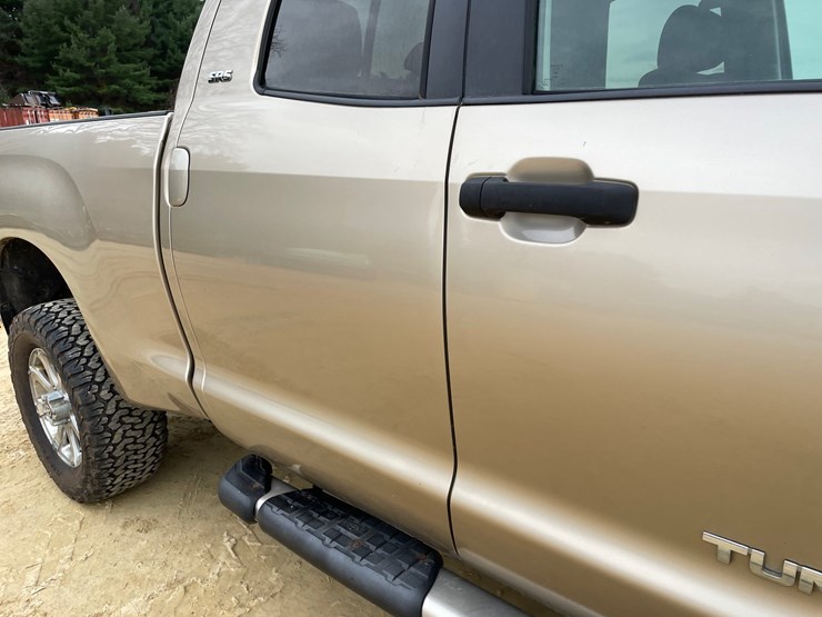 2007-toyota-tundra-sr5-image-31