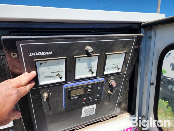 2020-doosan-g25-image-13