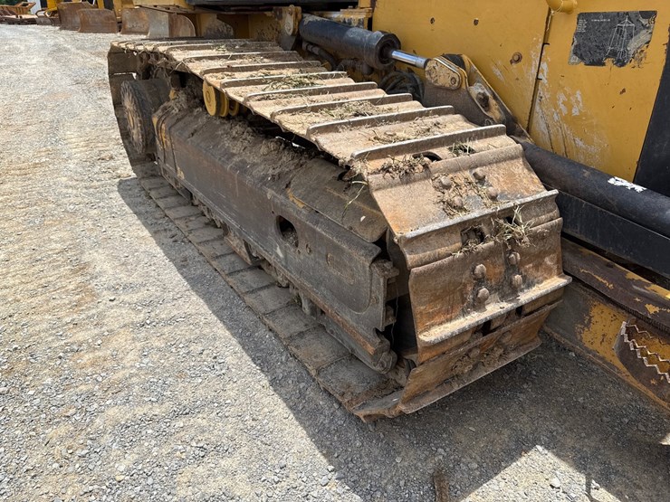 caterpillar-d5k2-xl-image-10