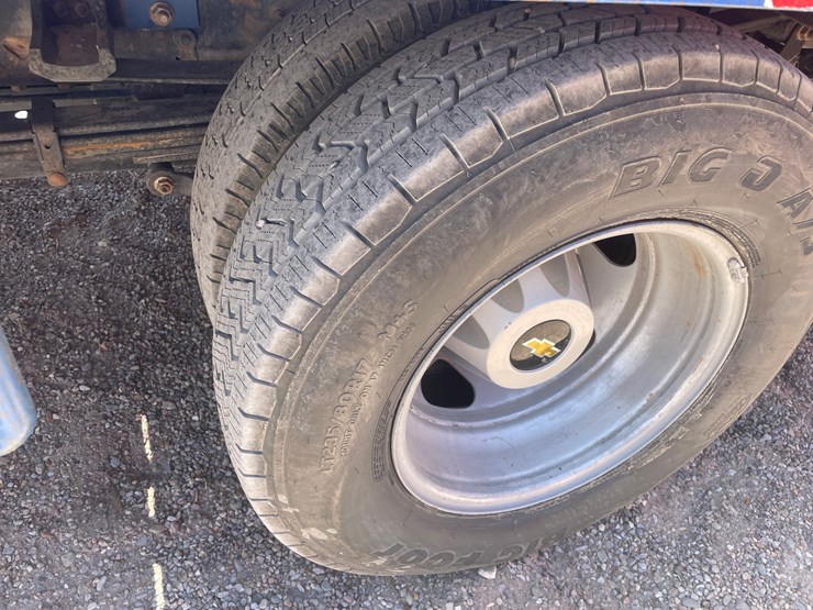 2016-chevrolet-silverado-3500-image-91