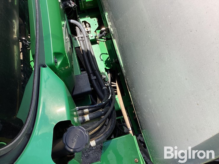 2015-john-deere-r4038-image-10