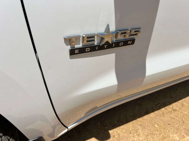 2021-chevrolet-silverado-1500-image-7