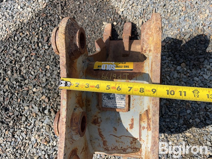 strickland-12"-backhoe-bucket-image-13