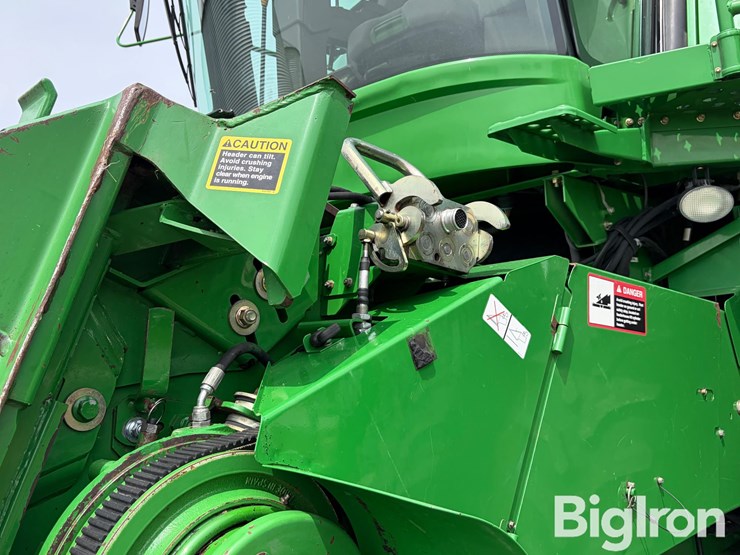 2006-john-deere-9760-sts-image-13