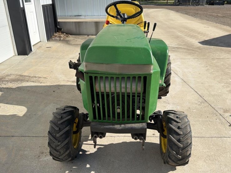 john-deere-318-image-2