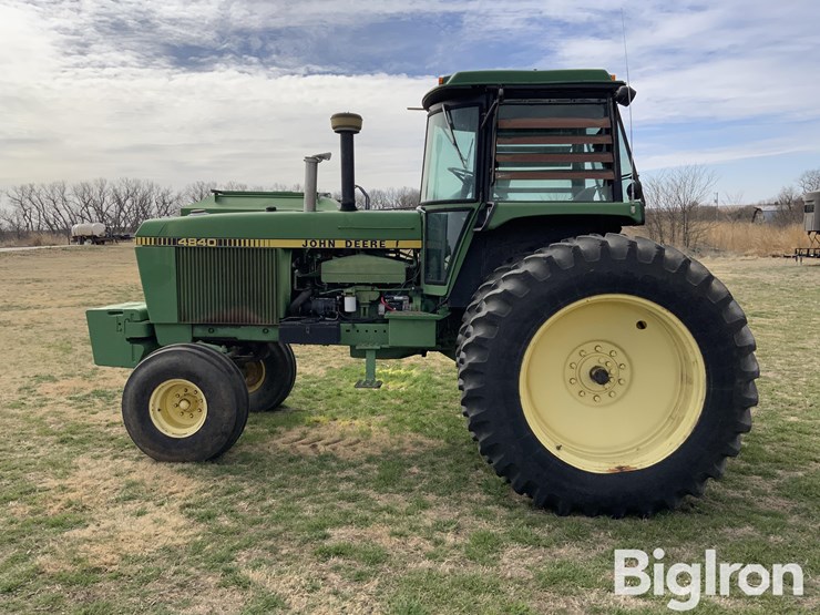 john-deere-4840-image-8