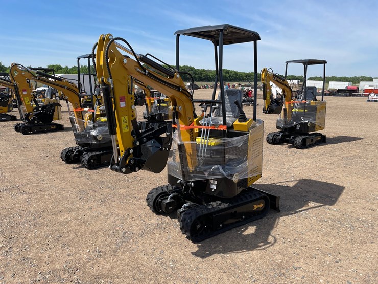 #2041-•-unused-2026-ats-mini-excavator-image-2
