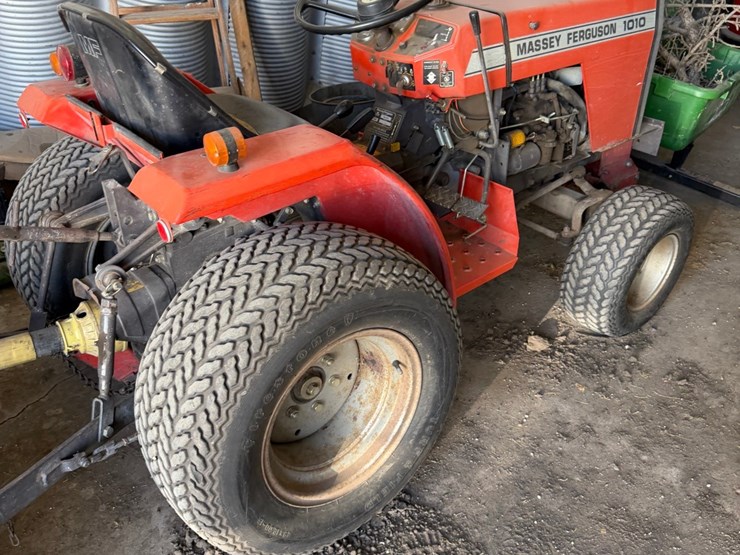 massey-ferguson-1010-image-11