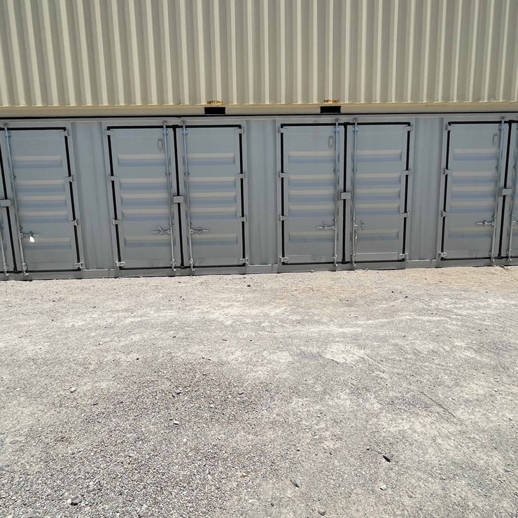 #100 • 40' High Cube Multi-Door Container