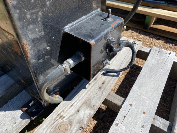 #7447-•-www-engineering-k8e1-fuel-tank-(antigo,-wi)-image-6