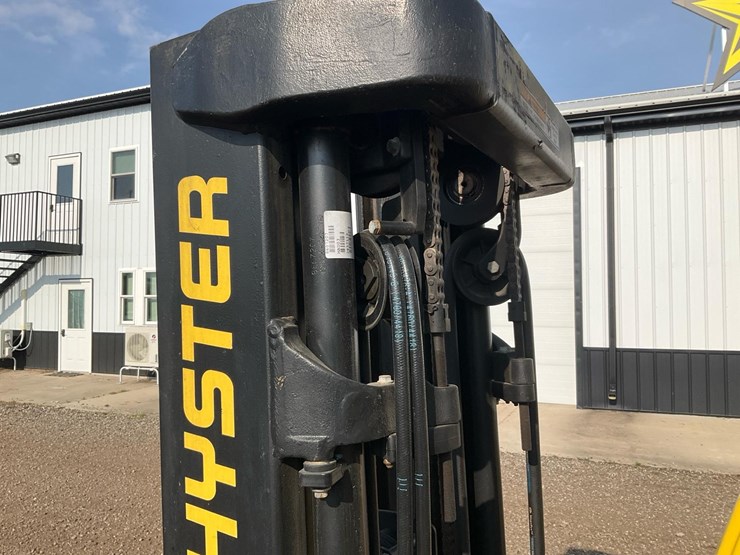 2020-hyster-s50ft-image-17