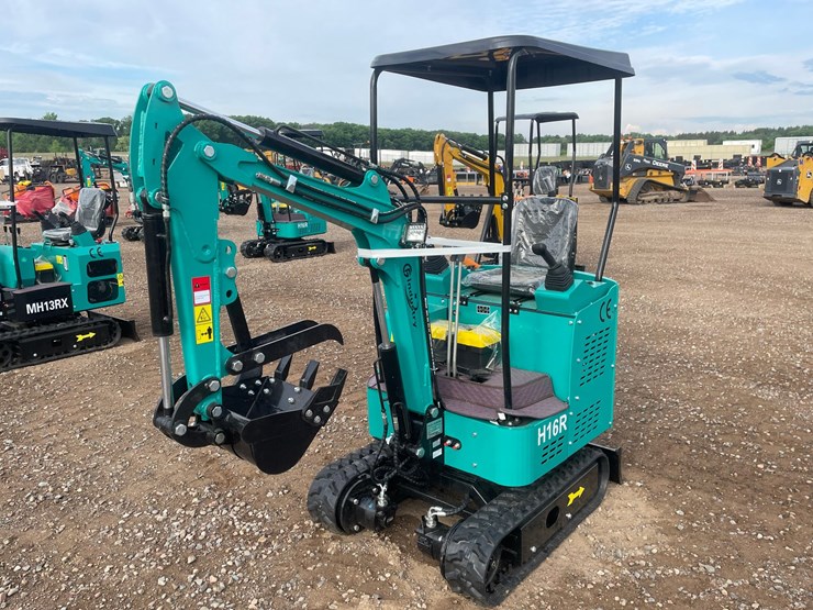 #2021-•-2026-cfg-h16r-mini-excavator-image-1