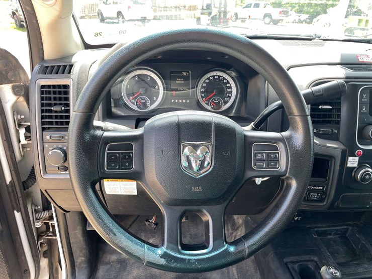 2014-dodge-ram-5500-image-12