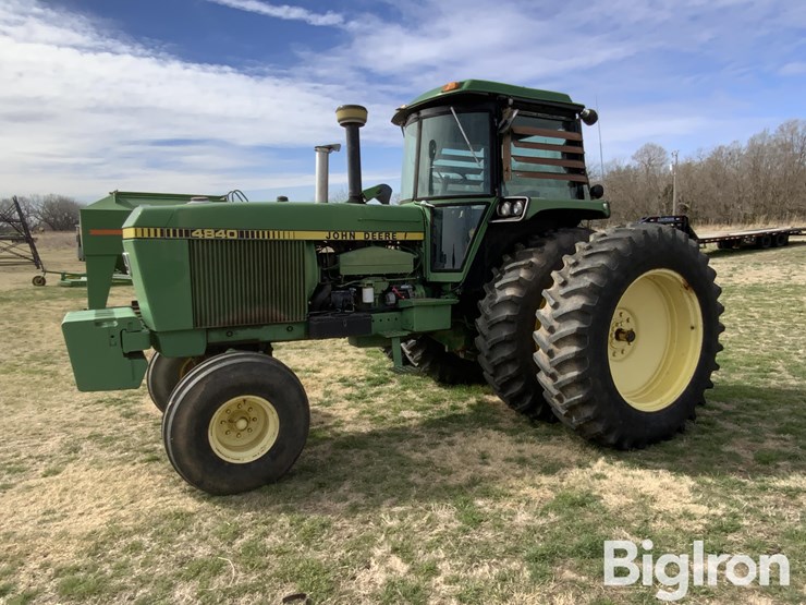 john-deere-4840-image-1