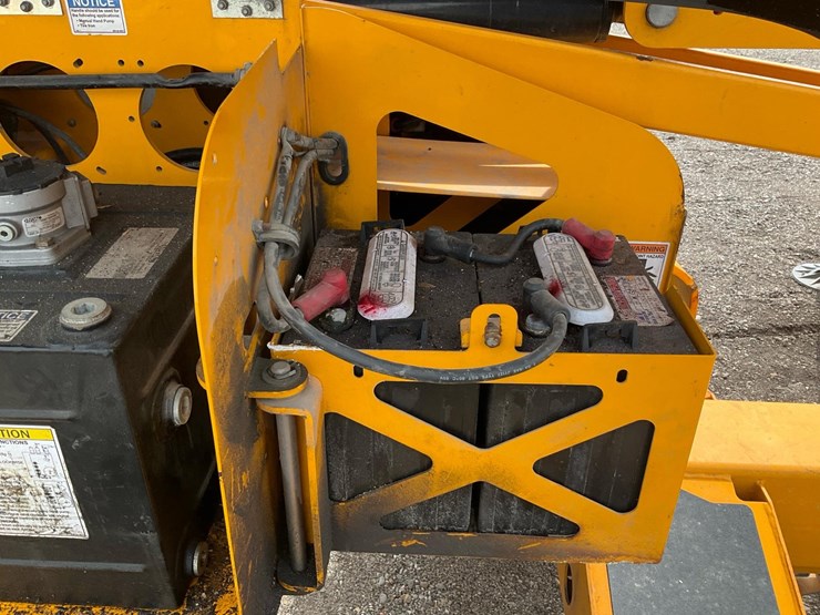 #1275-•-2021-haulotte-5533a-towable-boom-lift-image-23