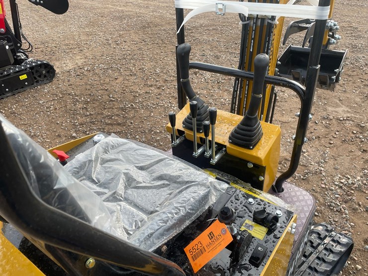 #2037-•-2026-cfg-h13r-mini-excavator-image-11