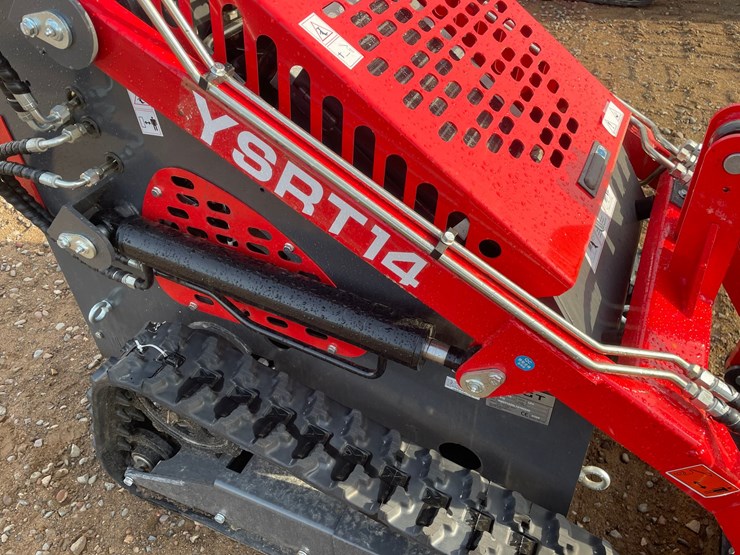 #2008-•-2026-agt-ysrt14-skid-steer-loader-image-7