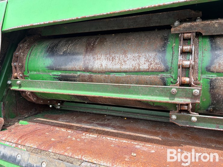 2006-john-deere-9760-sts-image-18