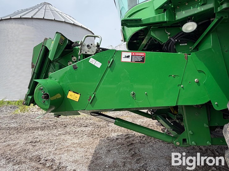 2006-john-deere-9760-sts-image-10