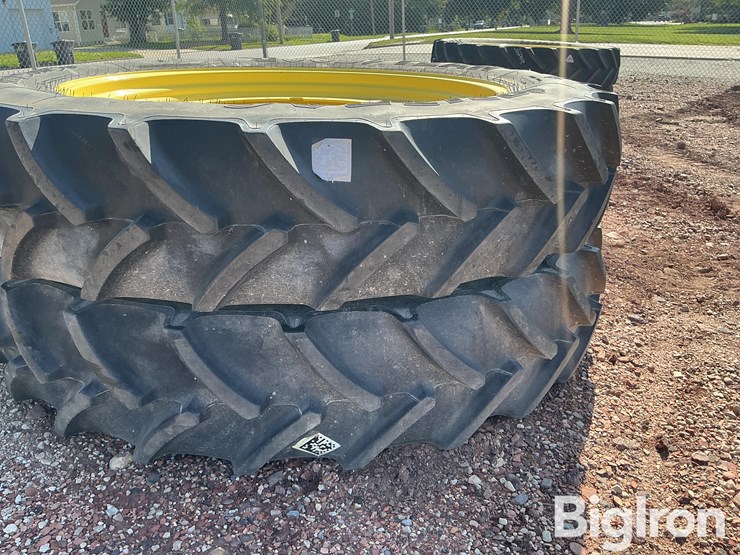 john-deere-7000-image-9