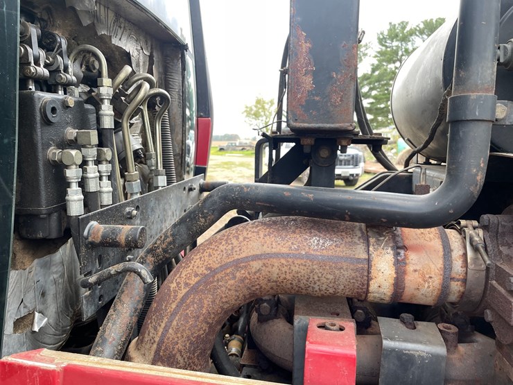 case-ih-8950-image-76