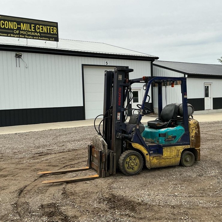 2000 KOMATSU FG25ST-12