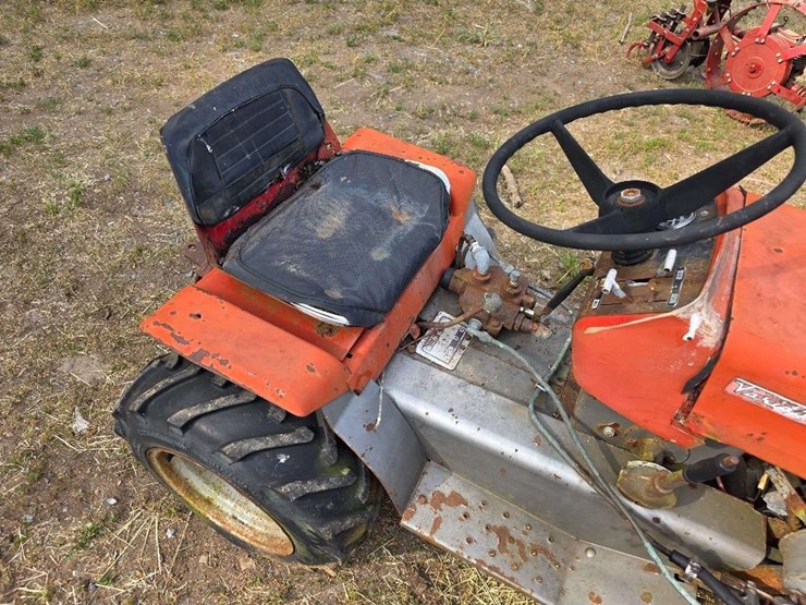1974-massey-ferguson-12-image-12