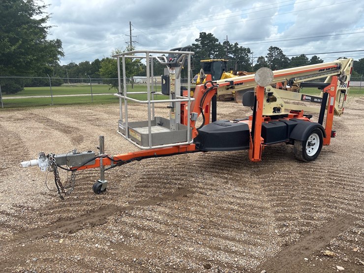 2020-jlg-t350-image-1