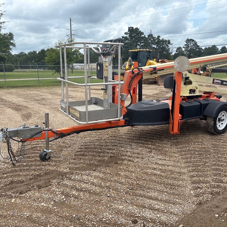 2020 JLG T350