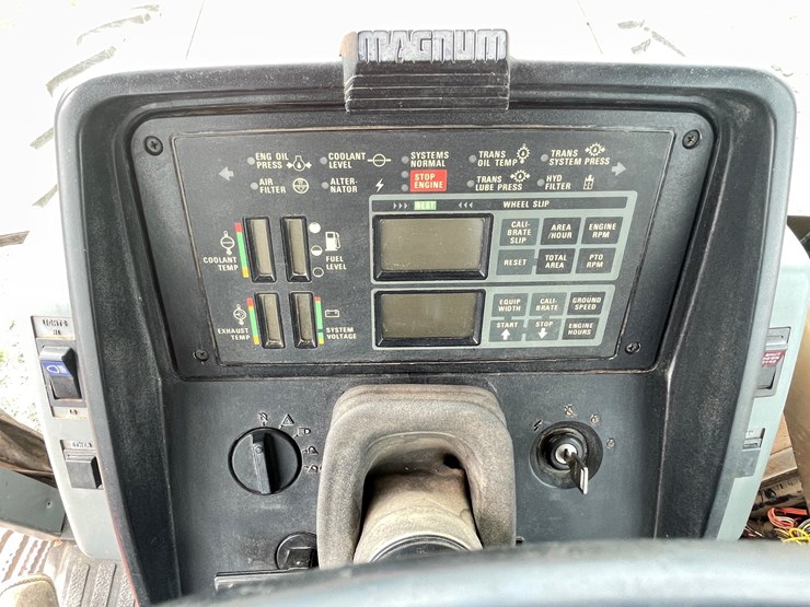 case-ih-8950-image-65