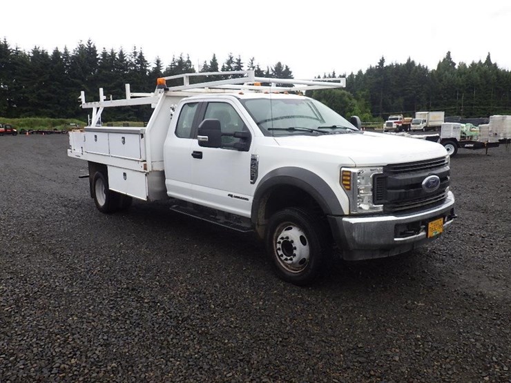 2018-ford-f450-sd-image-3