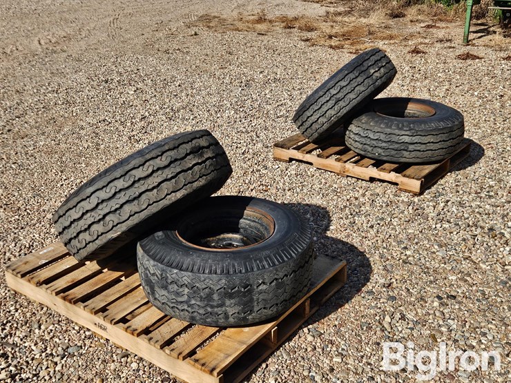 12-16.5lt-tires-on-8-bolt-rims-image-8